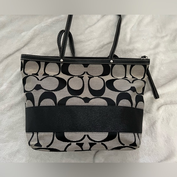 Coach Handbag Set - Picture 3 of 5